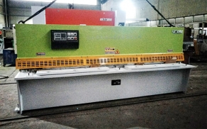 六安QC12K-4x3200液压摆式剪板机